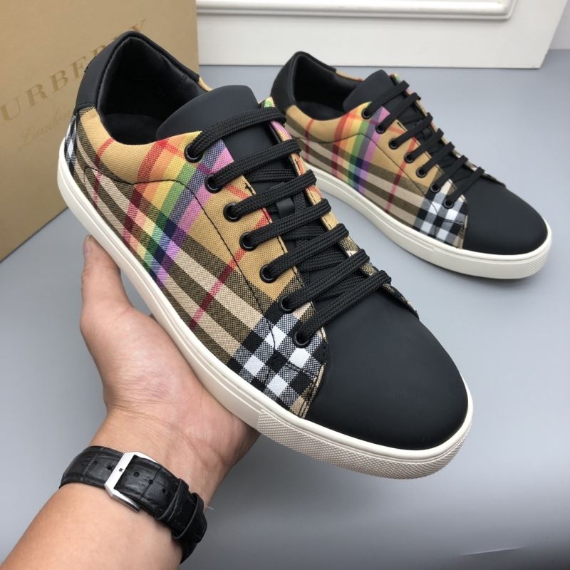 Burberry Low Shoes